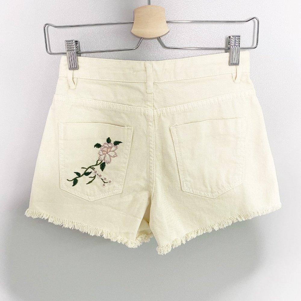 SOLD Zara High Waisted White Floral Denim Shorts - Picture 6 of 8
